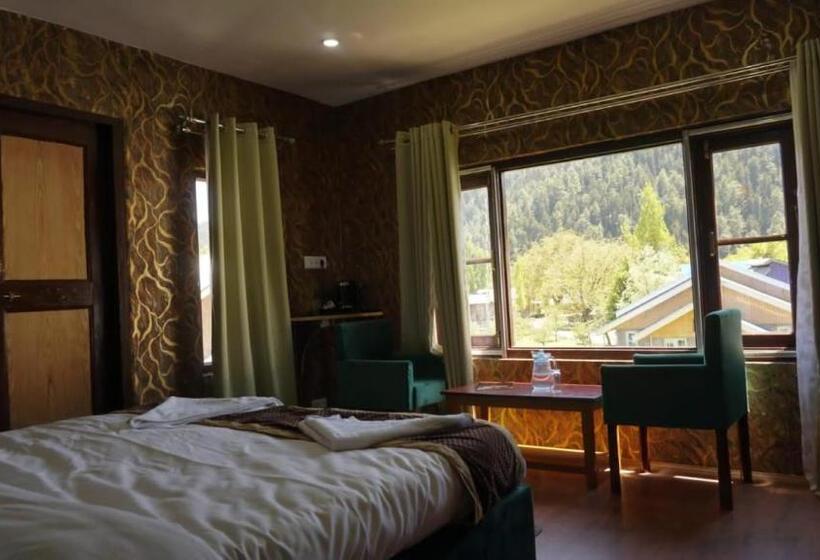 هتل Sarwa Cottage Jammu And Kashmir