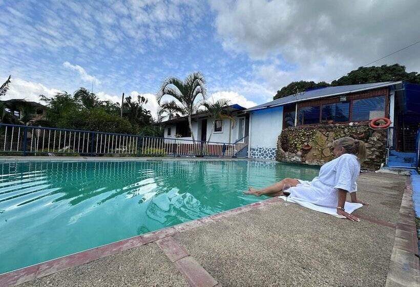 Отель Sary House By Anne Spa