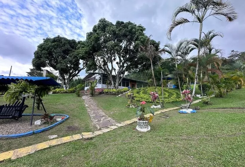 Hotelli Sary House By Anne Spa