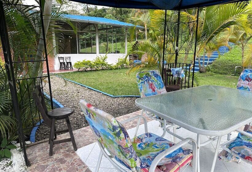 Отель Sary House By Anne Spa