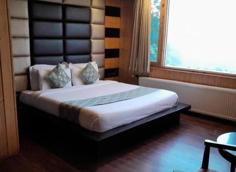 Hotel The Shaw Resort