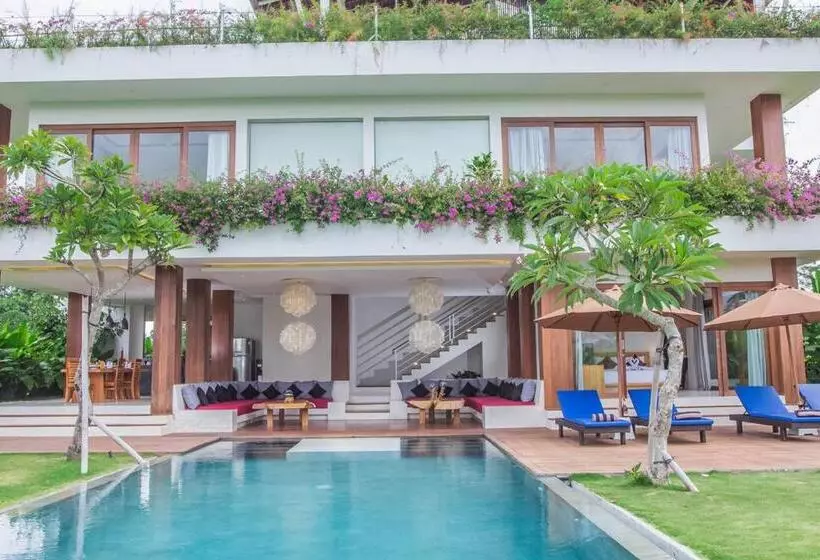 Hotelli Nesara Villa