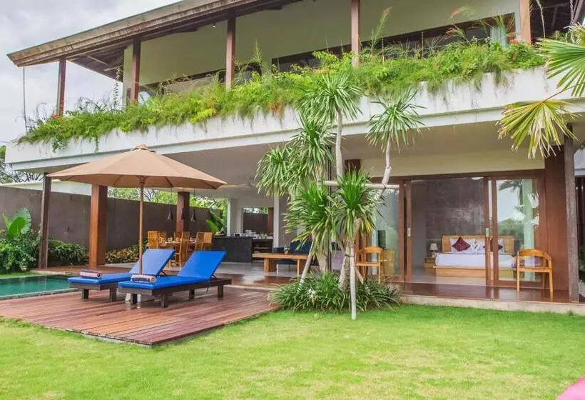 Hotelli Nesara Villa