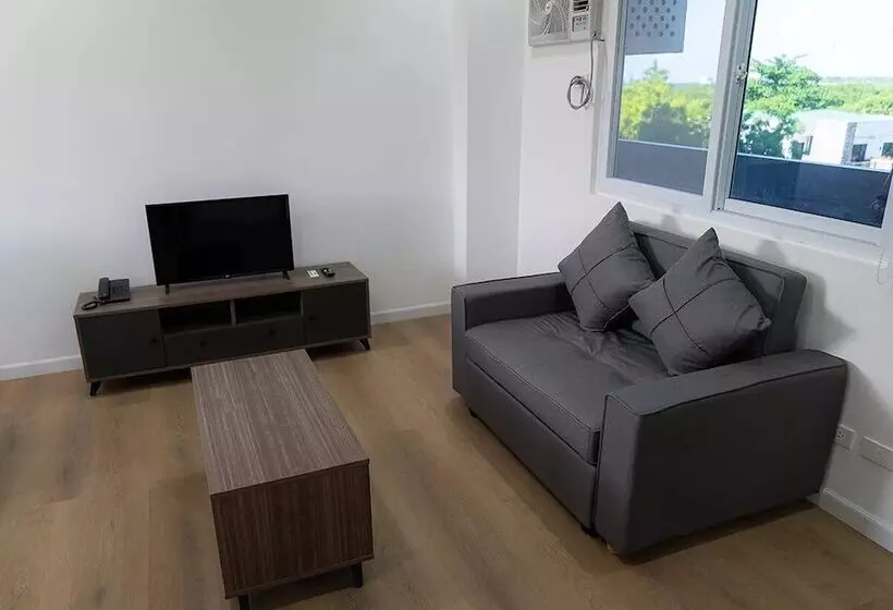 Mangrove Place And Residences By Hiverooms