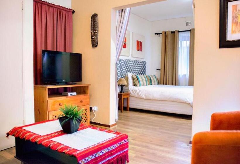 پانسیون Edison Luxe Guest House , Sunninghill