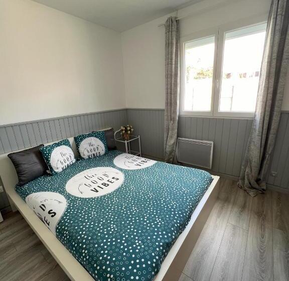 Пансион Logement 15 Minuites De Bordeaux