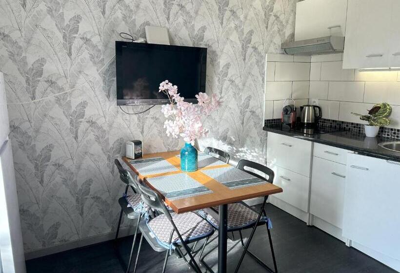 Пансион Logement 15 Minuites De Bordeaux