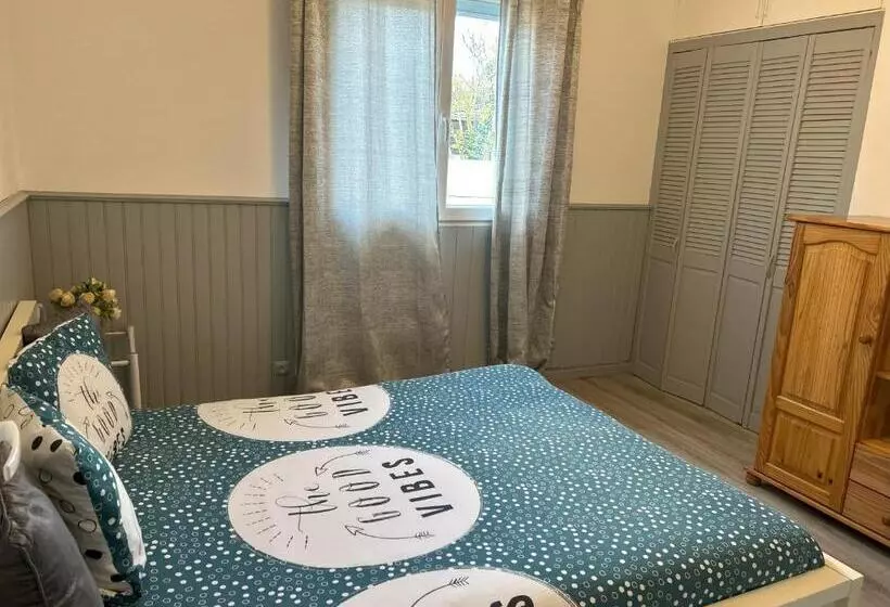 ペンション Logement 15 Minuites De Bordeaux