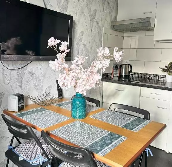 ペンション Logement 15 Minuites De Bordeaux