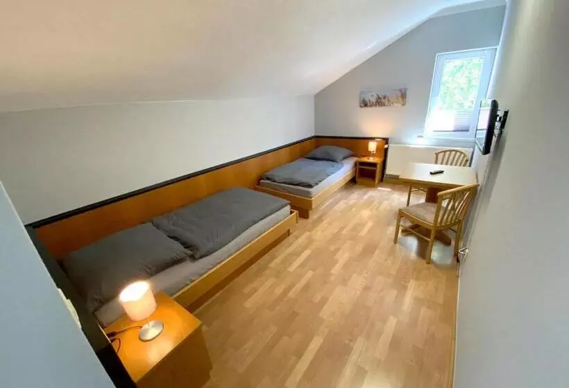 Majatalo Stadtgarten Gotha