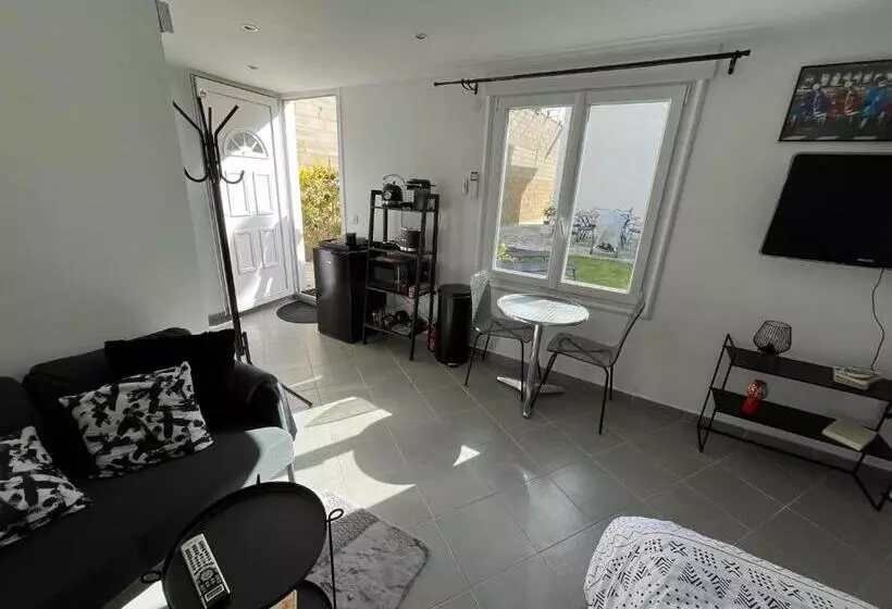 پانسیون Studio Proche Paris Et Aéroport D Orly