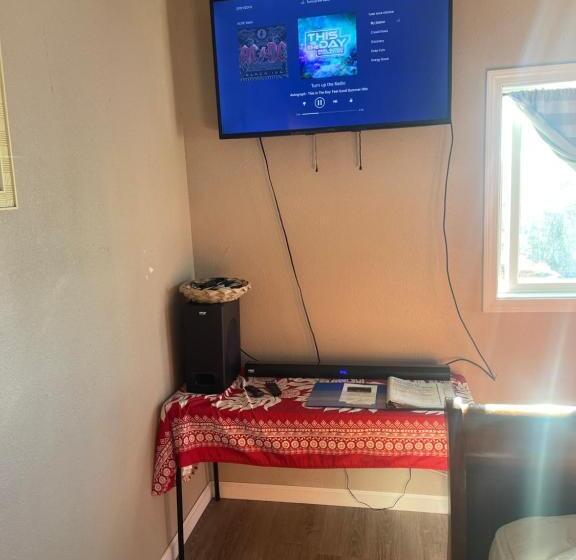 Pension The View In Kau