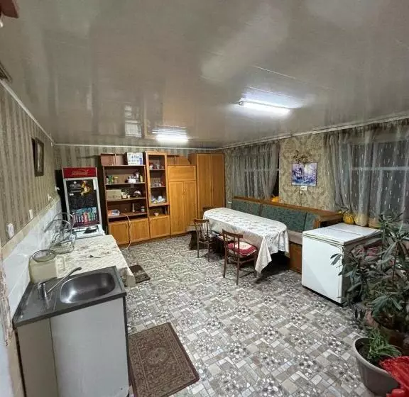پانسیون Turguest House In Jeti Oguz
