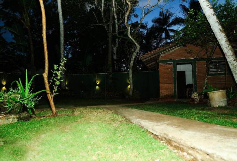 بنسيون Wave Crest Residence