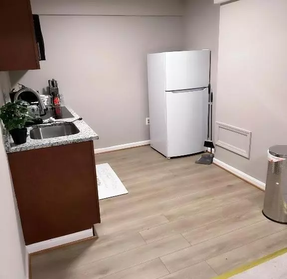 ペンション Xena Guest House
