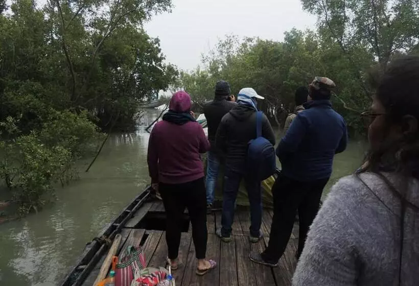 リゾートホテル Ritabani Earthen Retreat Sundarbans