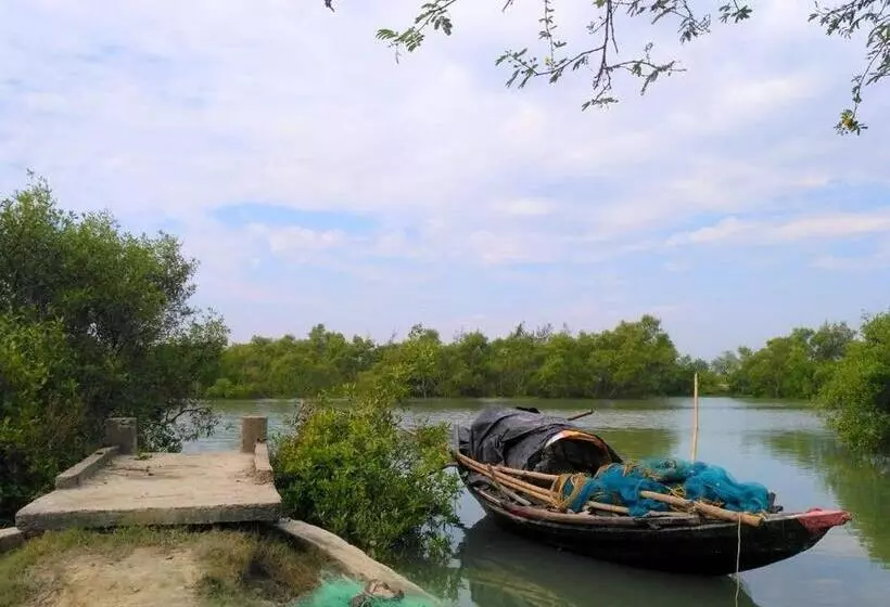 リゾートホテル Ritabani Earthen Retreat Sundarbans