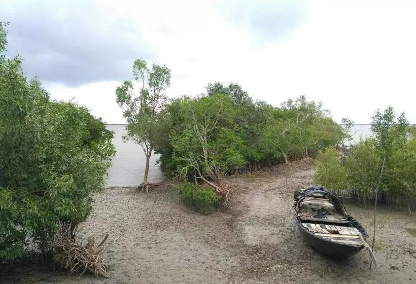 リゾートホテル Ritabani Earthen Retreat Sundarbans