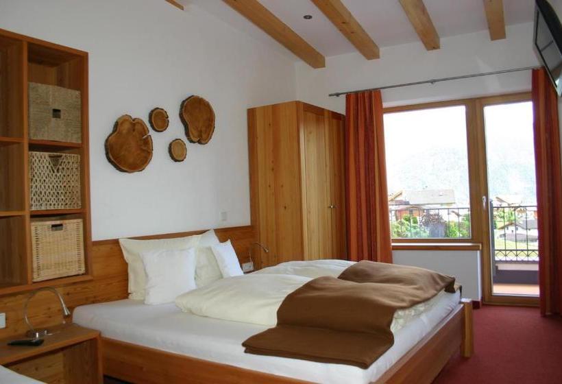 هتل An Der Via Claudia Augusta