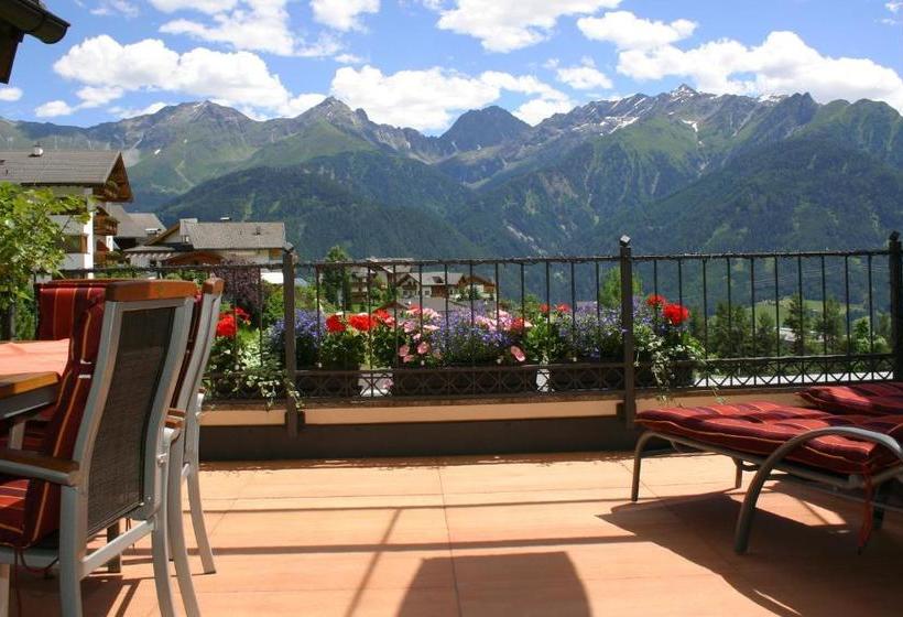 هتل An Der Via Claudia Augusta