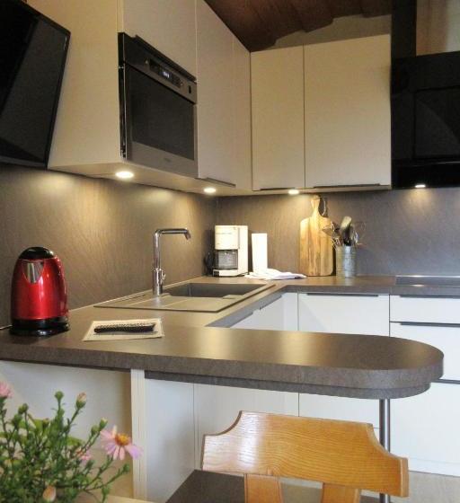 هتل An Der Via Claudia Augusta