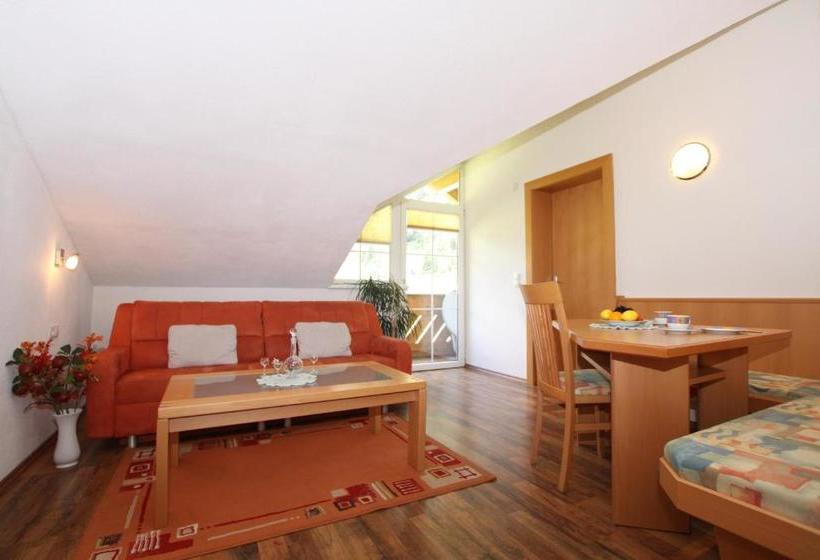 ホテル Apart Haus & Pizzeria Rustica