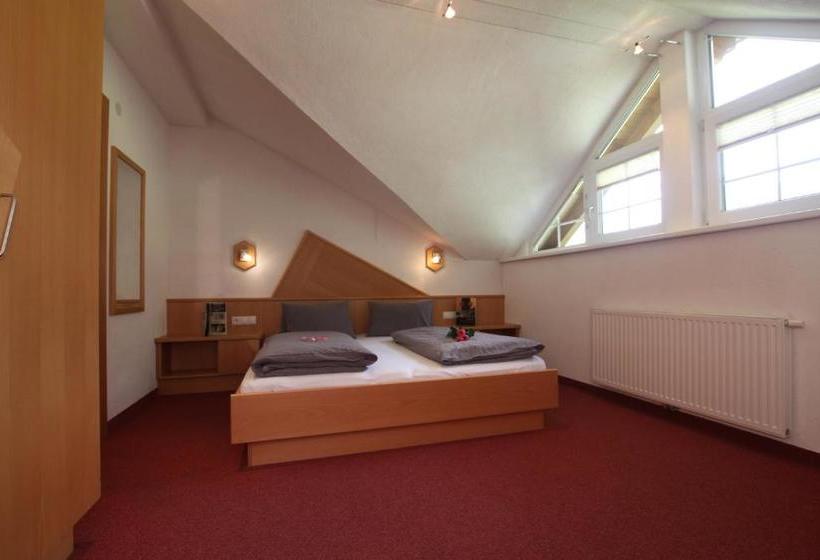 ホテル Apart Haus & Pizzeria Rustica