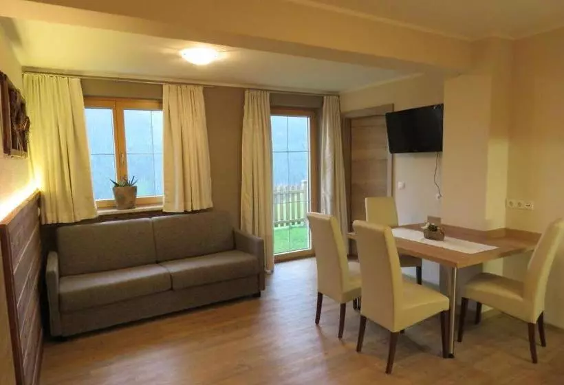 هتل Apartment Pfister