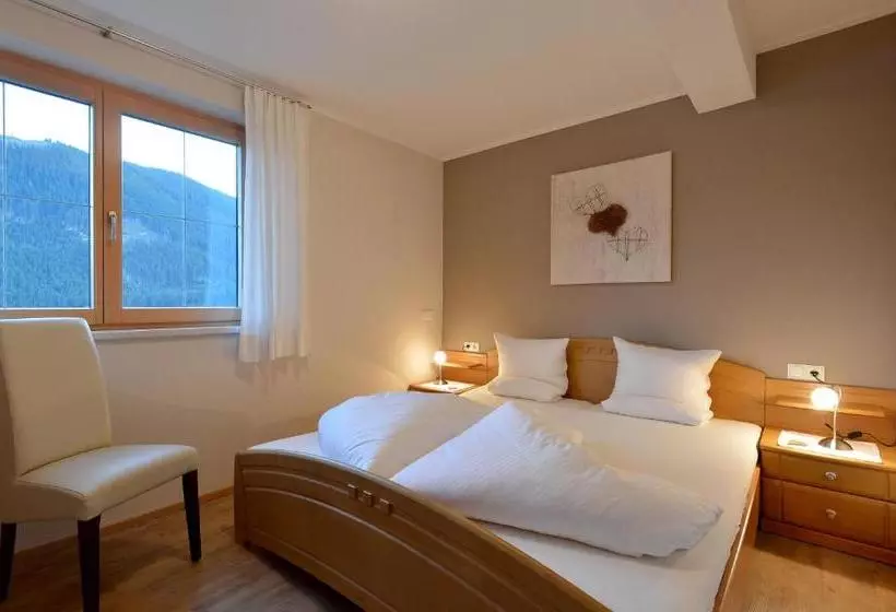 هتل Apartment Pfister