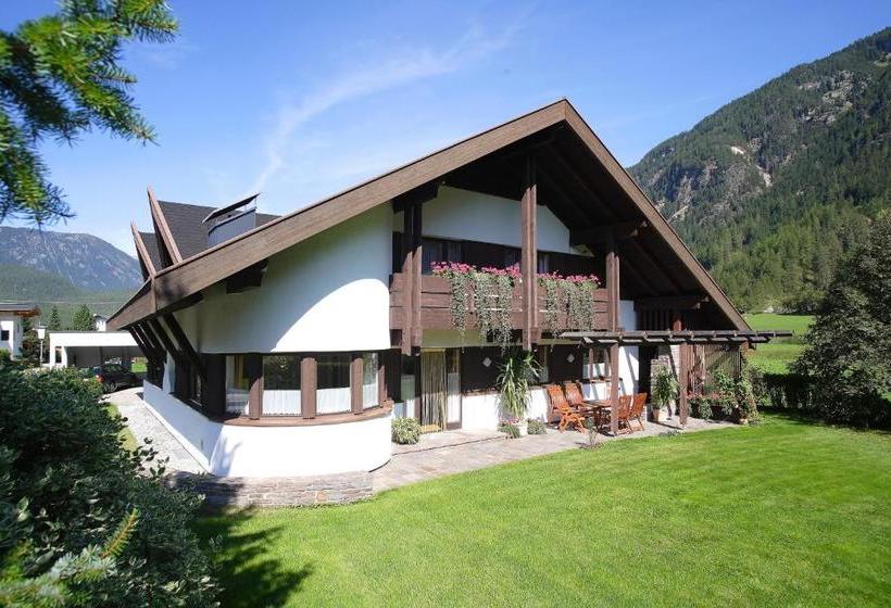 Отель Appartement Aurora