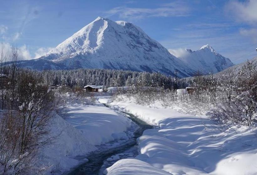 ホテル Appartementhaus Handl