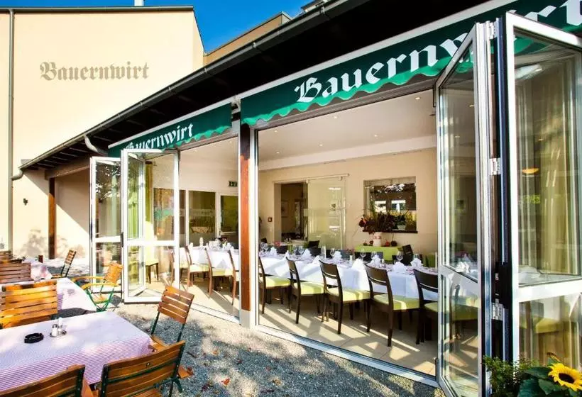 هتل Bauernwirt