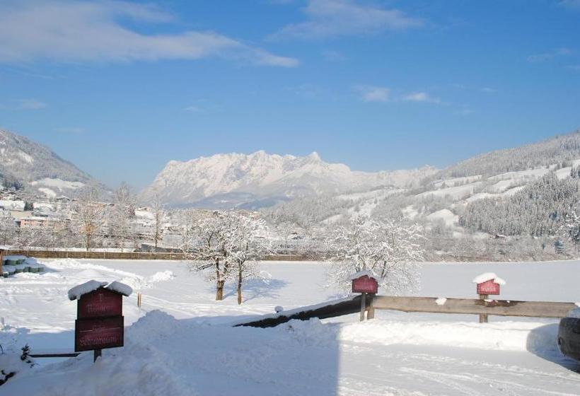 Отель Familien-bauernhof Neumoar