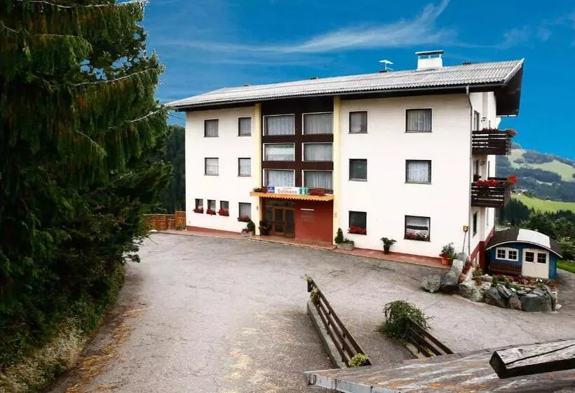 Hotelli Gasthof Gutmann