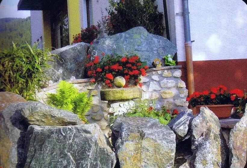 Hotelli Gasthof Gutmann