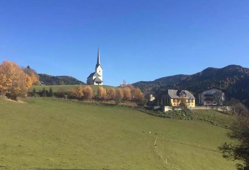 Hotelli Gasthof Gutmann