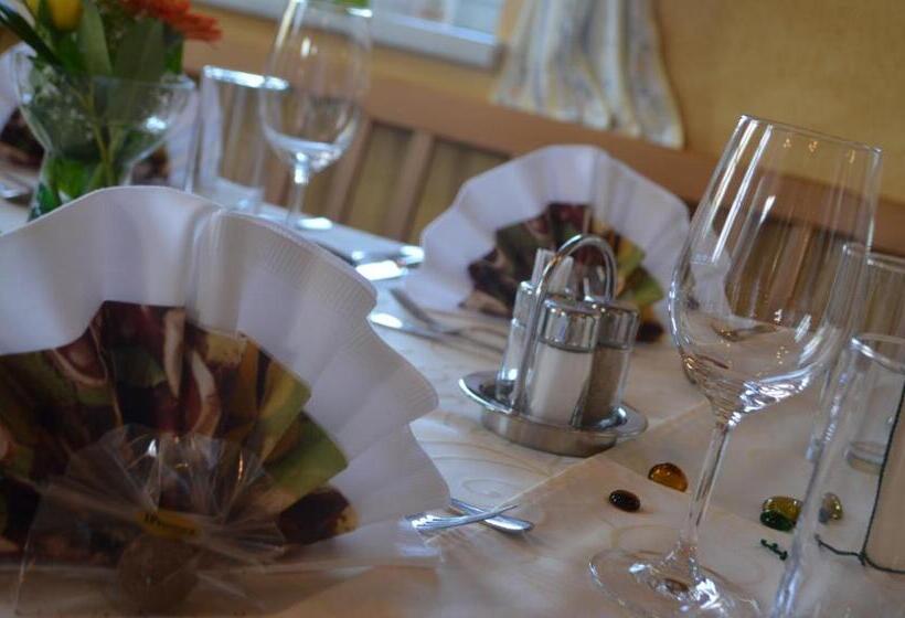 בית מלון כפרי Gasthof Leibenfelderstub'n