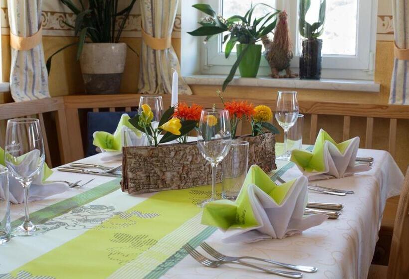 בית מלון כפרי Gasthof Leibenfelderstub'n