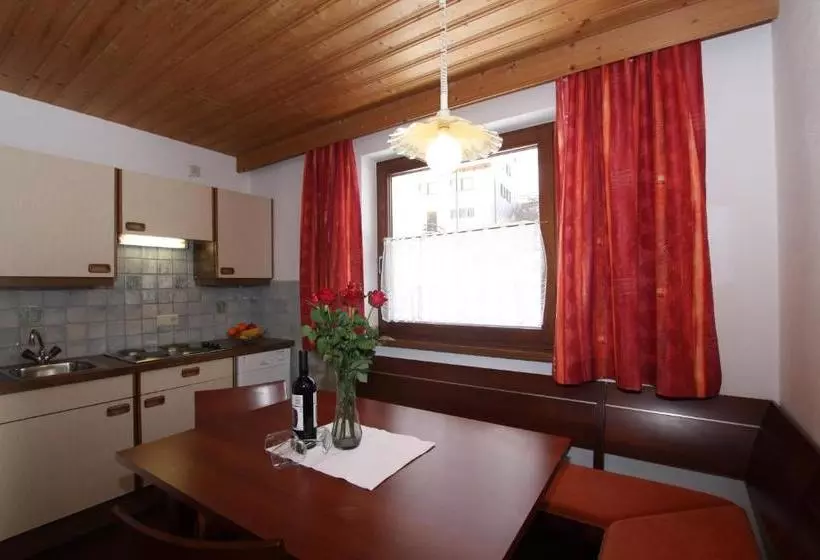 ホテル Haus Salzgeber