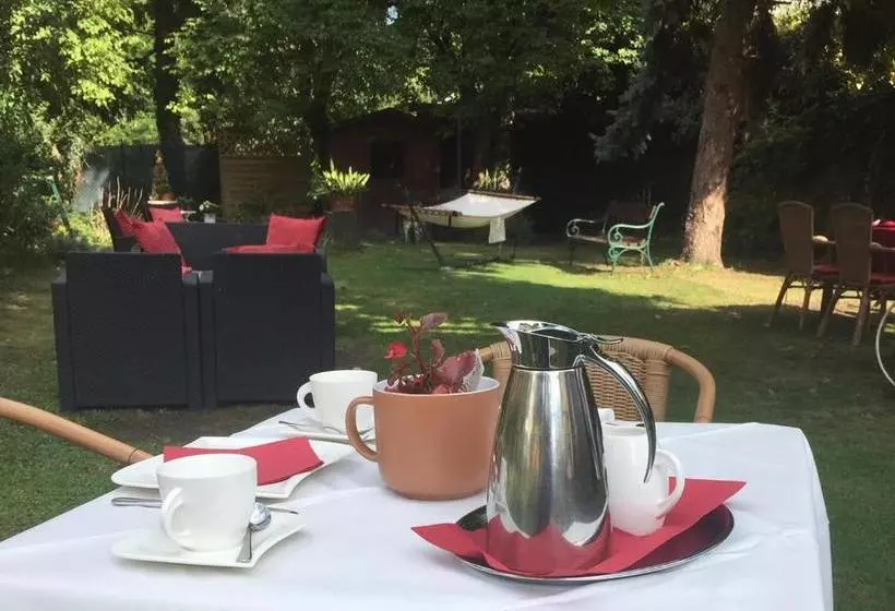 Hotelli Pension Alte Mühle