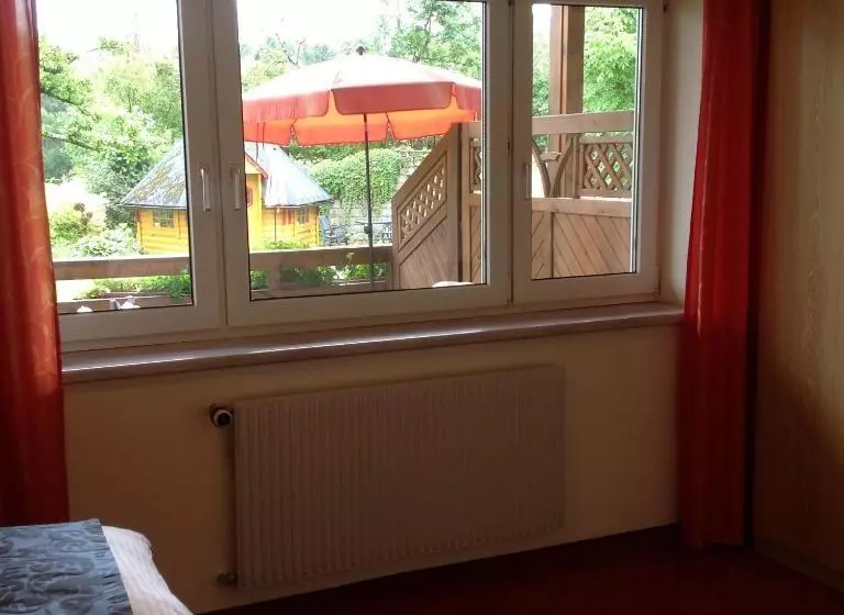 ホテル Pension Beim Krümmling