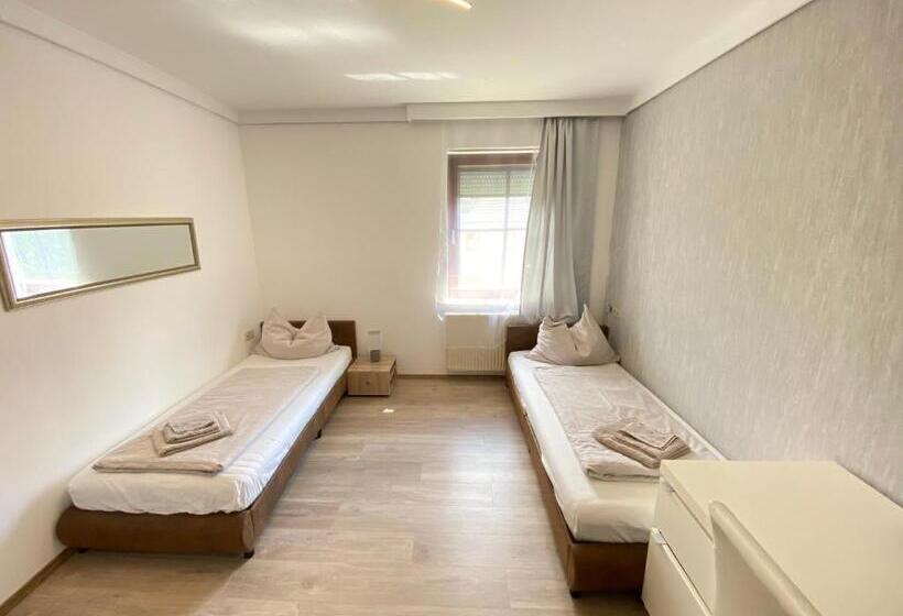 בית מלון כפרי Pension Günther