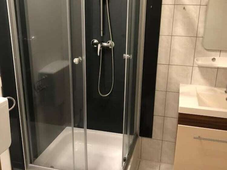 בית מלון כפרי Pension Günther