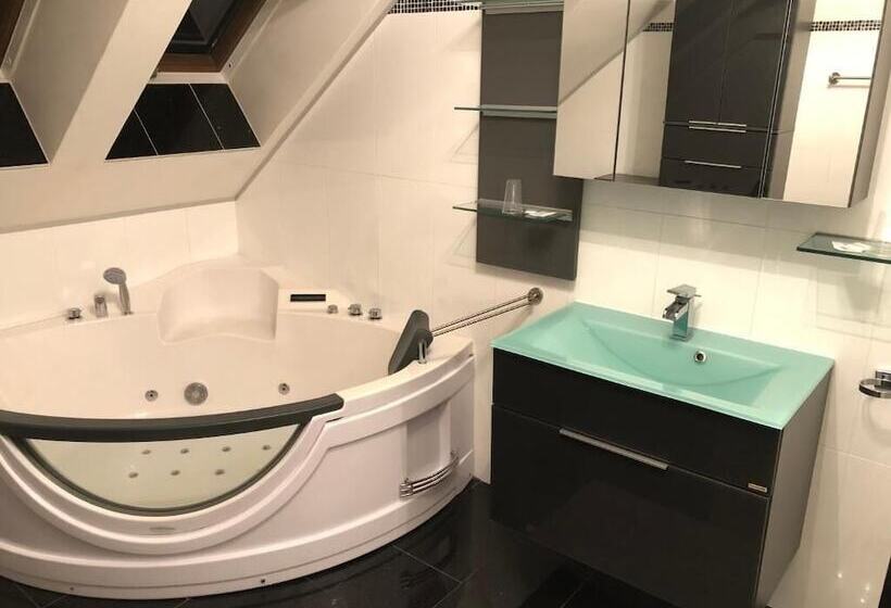 בית מלון כפרי Pension Günther