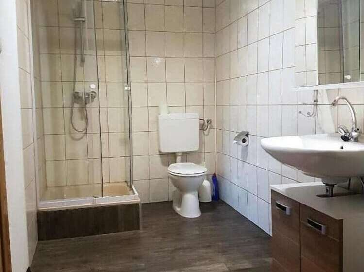 בית מלון כפרי Pension Günther