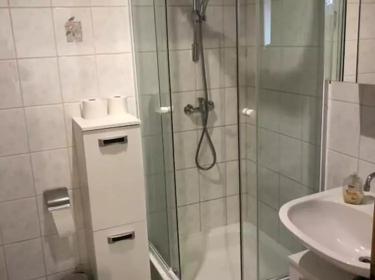 هتل Pension Günther