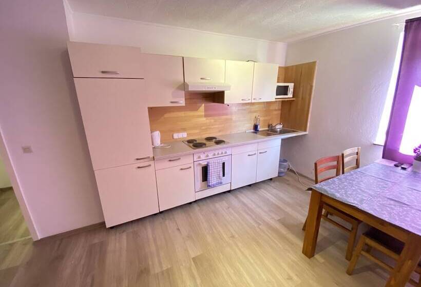 בית מלון כפרי Pension Günther