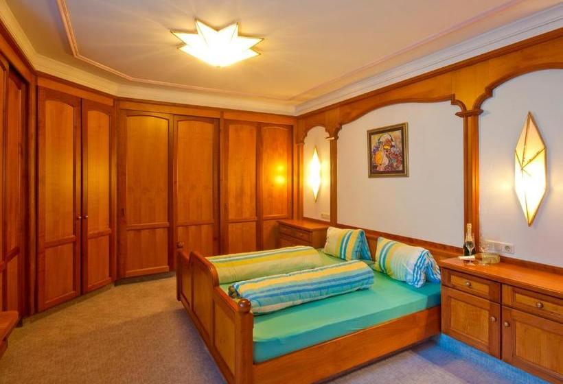 هتل Residence Adlerhorst