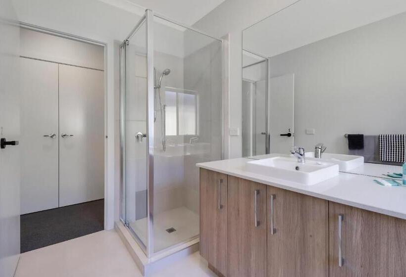 فندق صغير Flanagans Rest