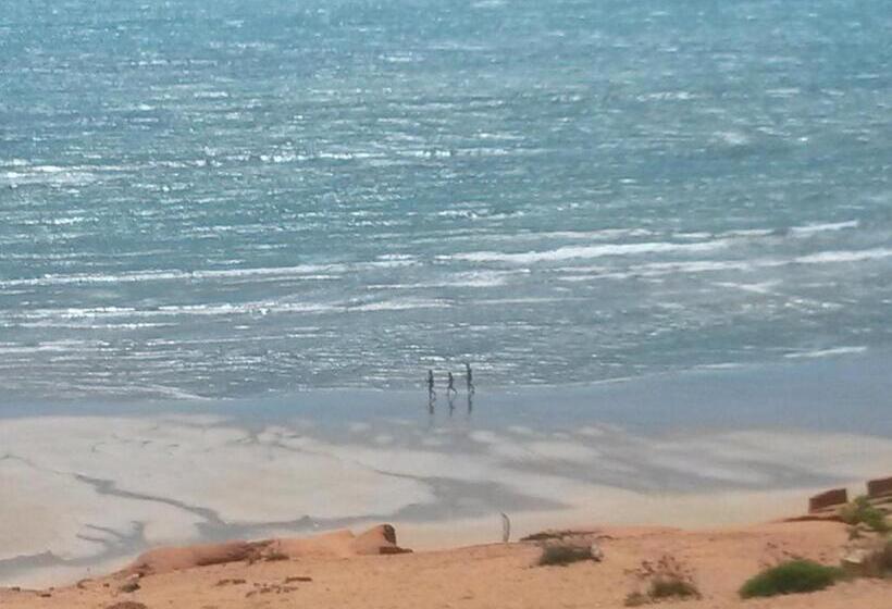 تختخواب و صبحانه Chalet De L Amour